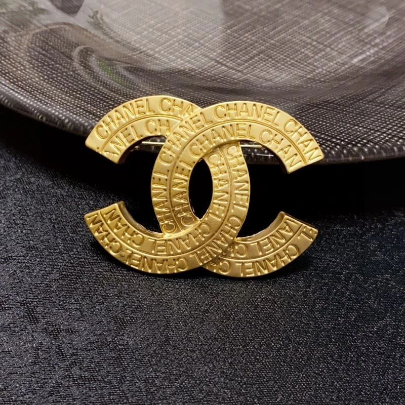 Durable Chanel Brooches 230221