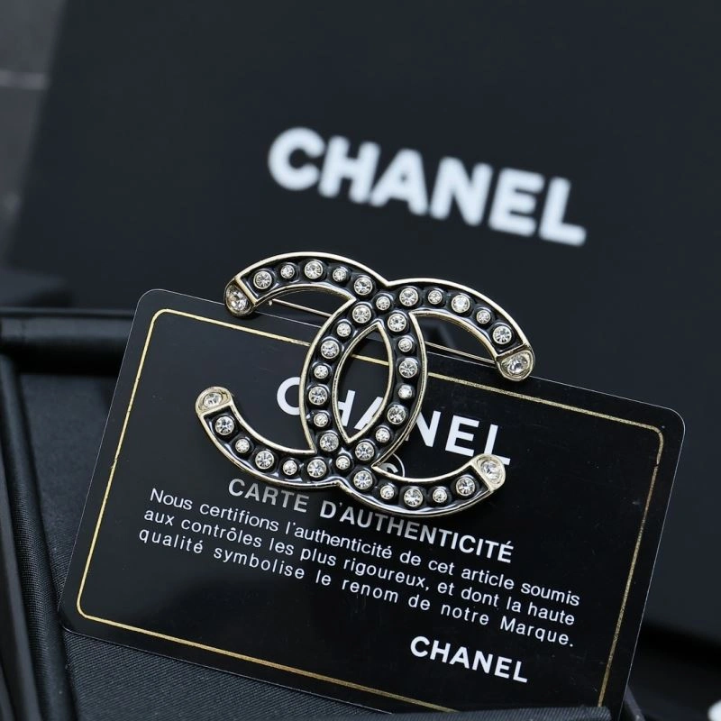 SportInspired Chanel Brooches 230235