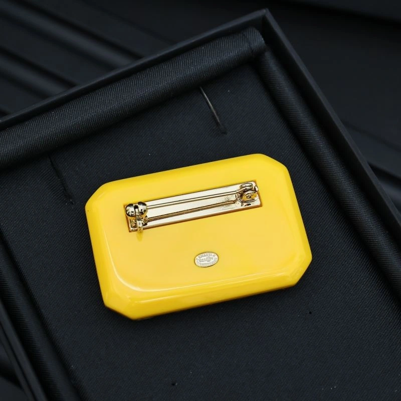 Reliable Chanel Brooches 230223