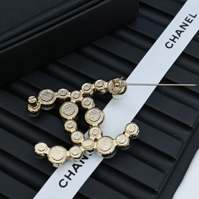 BestValue Chanel Brooches 230218