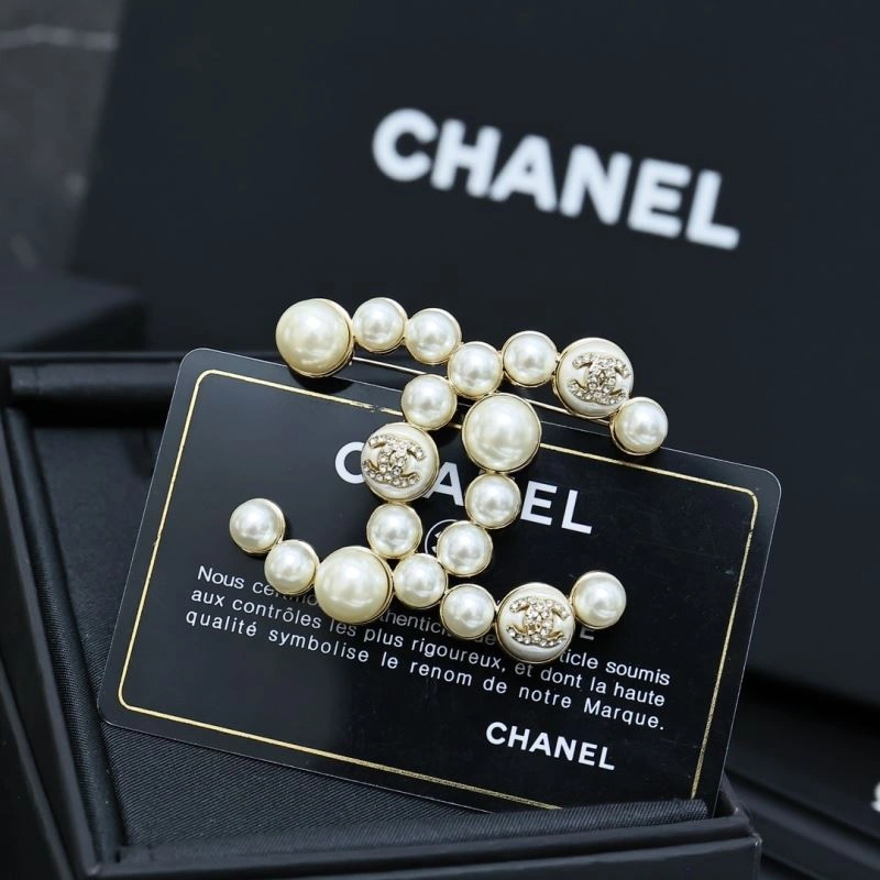BestValue Chanel Brooches 230218