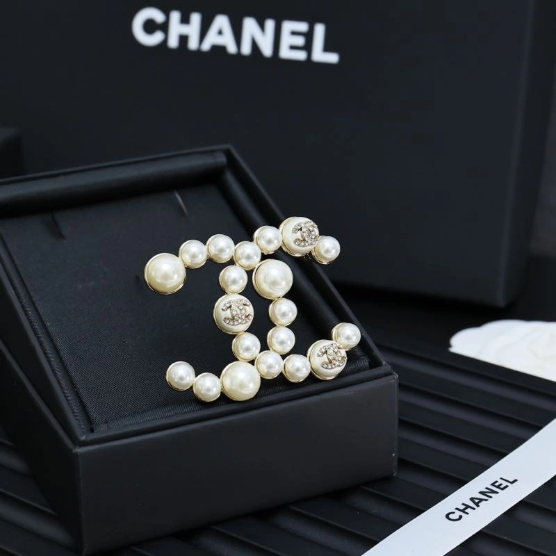 BestValue Chanel Brooches 230218