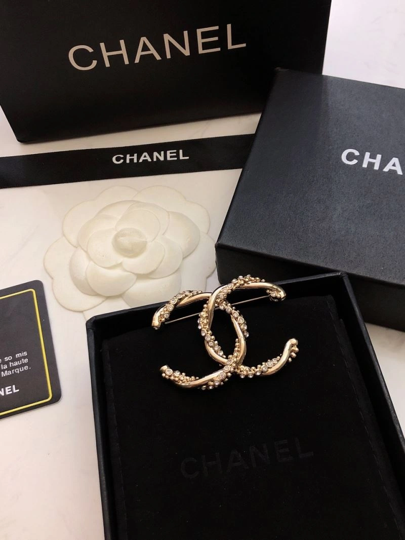 Trendy Chanel Brooches 230295