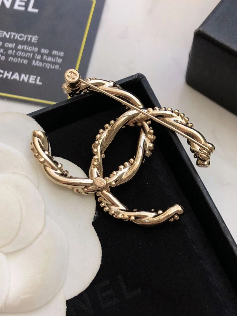 Trendy Chanel Brooches 230295