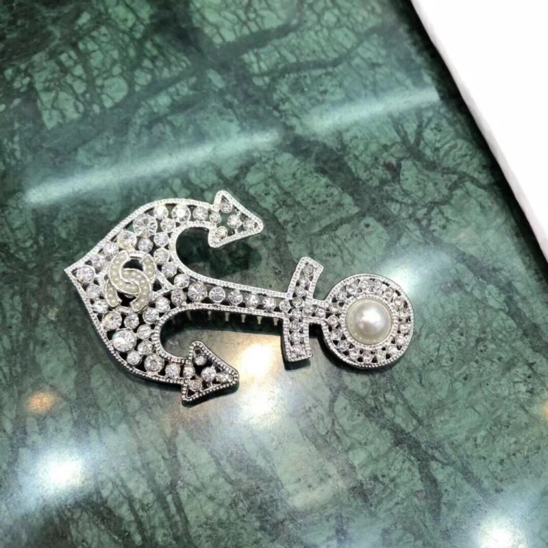 Flexible Chanel Brooches 230212