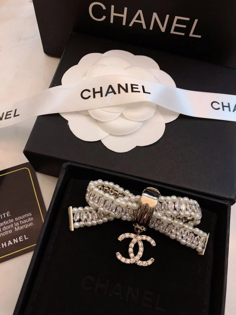 Trendsetting Chanel Brooches 230214