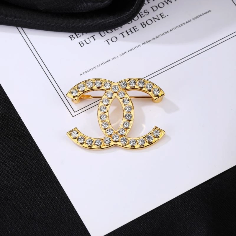 SoftTouch Chanel Brooches 229295