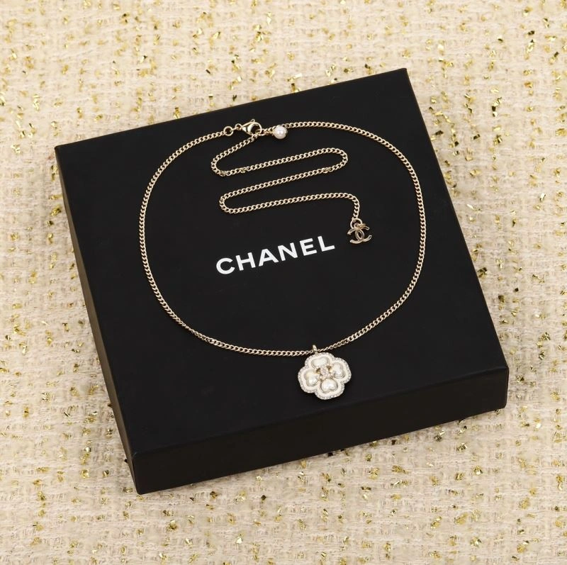 Flexible Chanel Brooches 229290