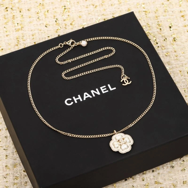 Flexible Chanel Brooches 229290