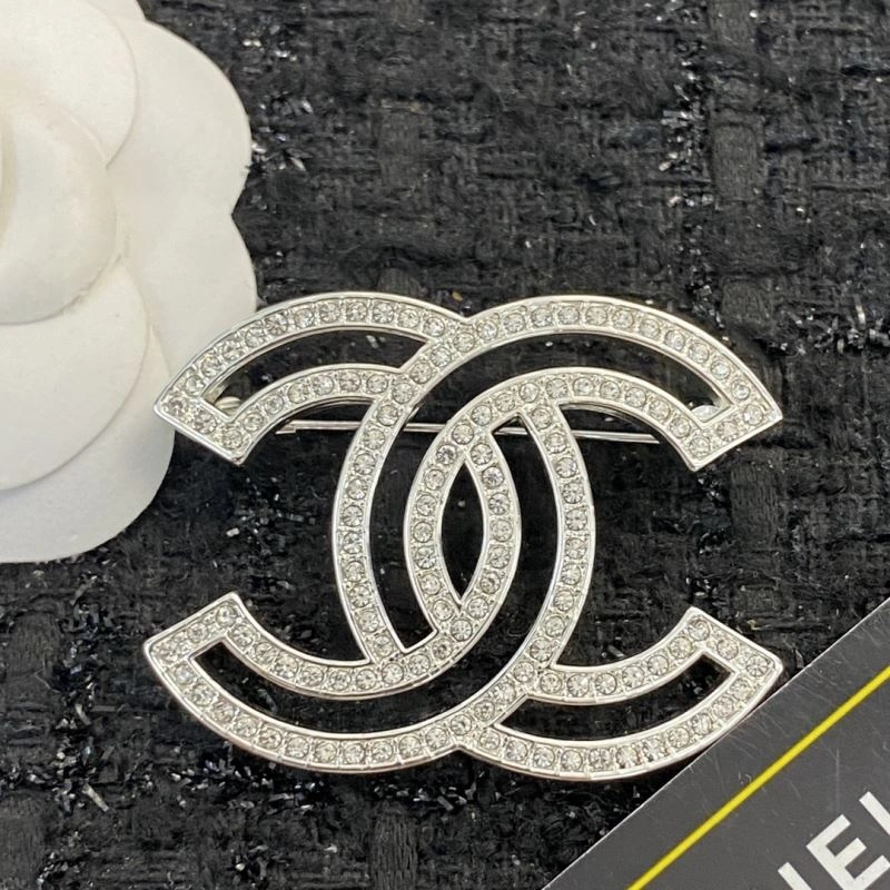 Chanel Brooches UrbanChic 229258