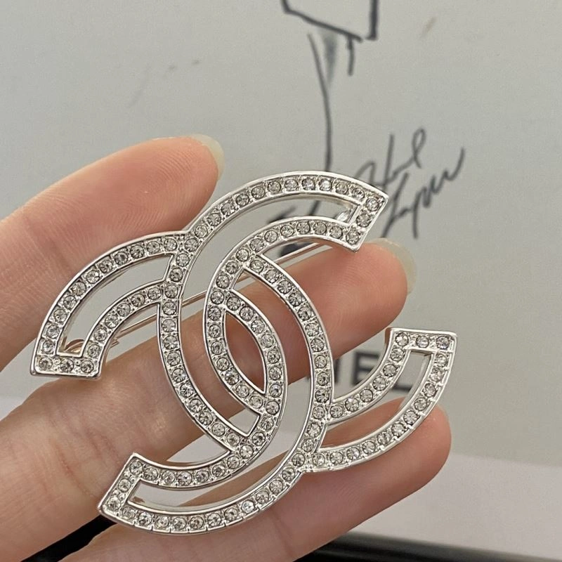 Chanel Brooches UrbanChic 229258