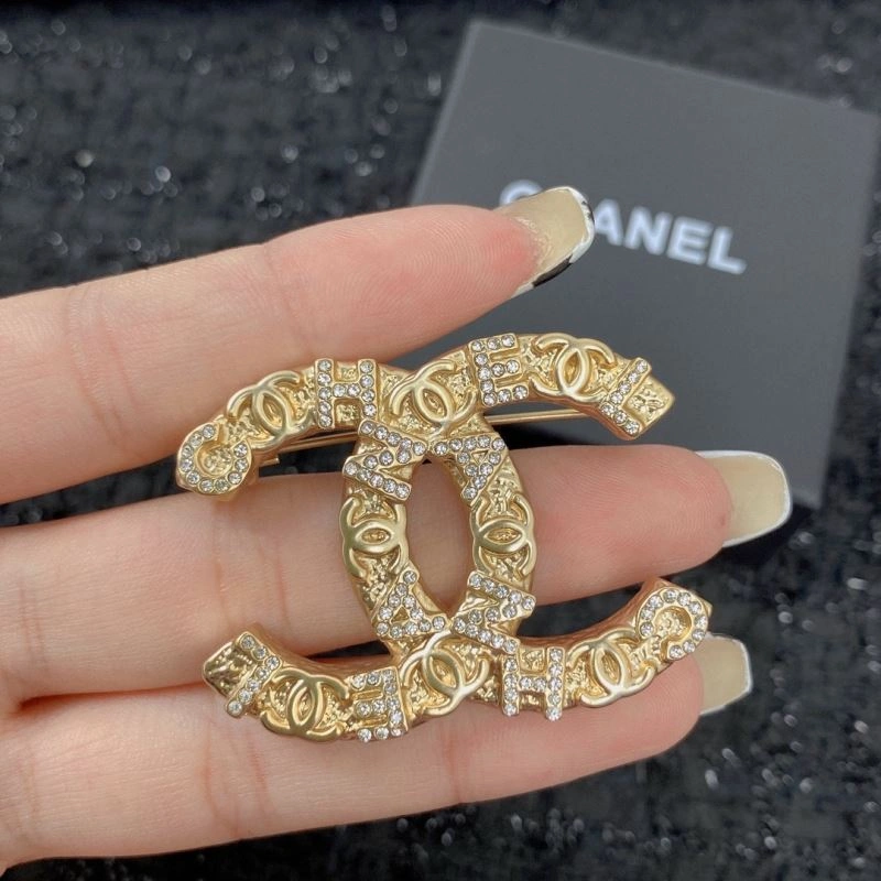 Chanel Brooches SmoothTexture 229259