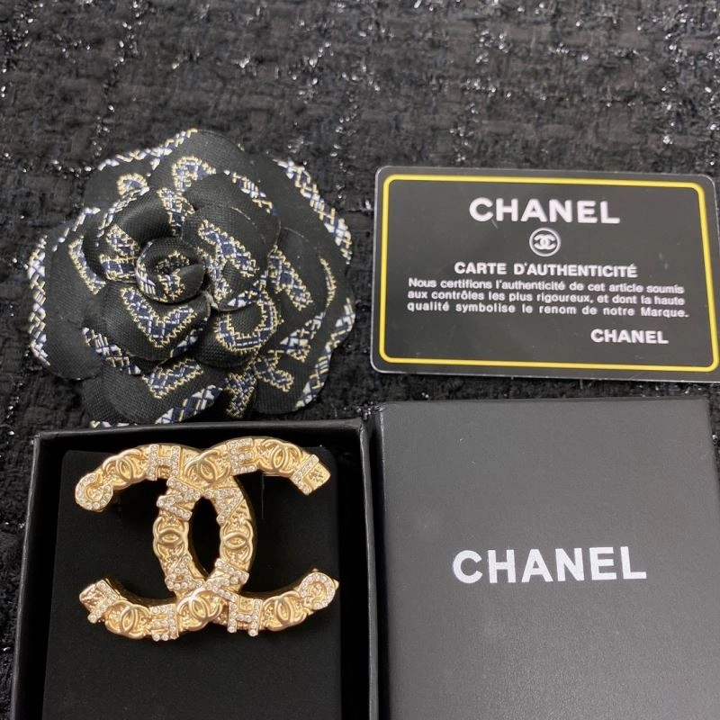 Chanel Brooches SmoothTexture 229259