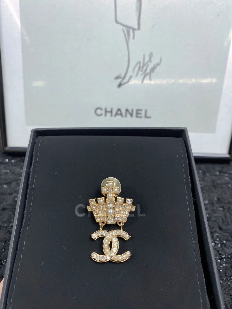 Chanel Brooches Flexible 229287