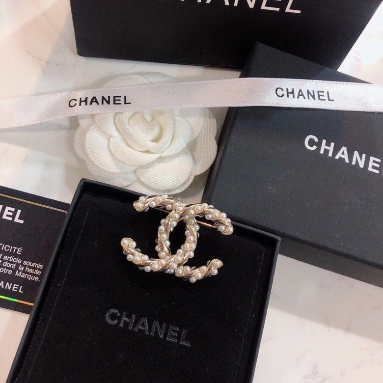 Chanel Brooches WeatherProof 229271