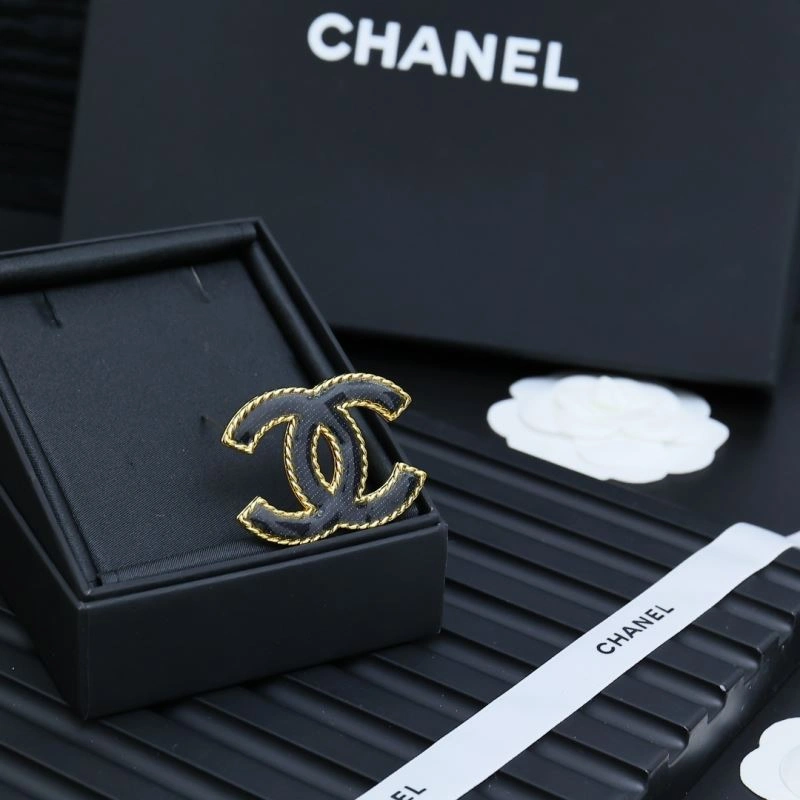 Chanel Brooches QuickDry 229266