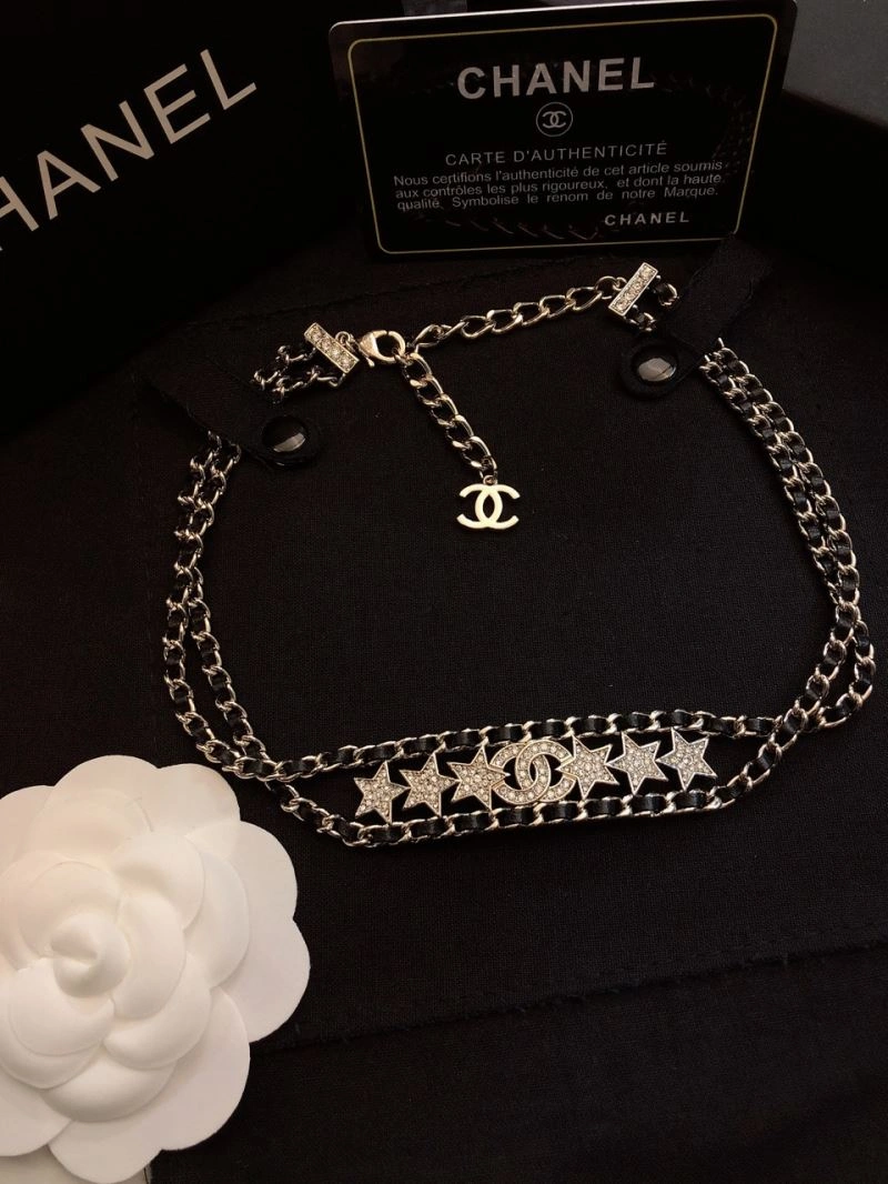 TechFriendly Chanel Brooches 229246