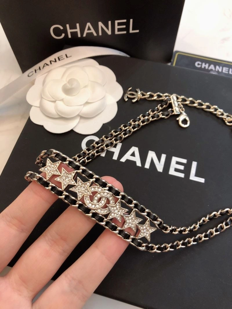 TechFriendly Chanel Brooches 229246