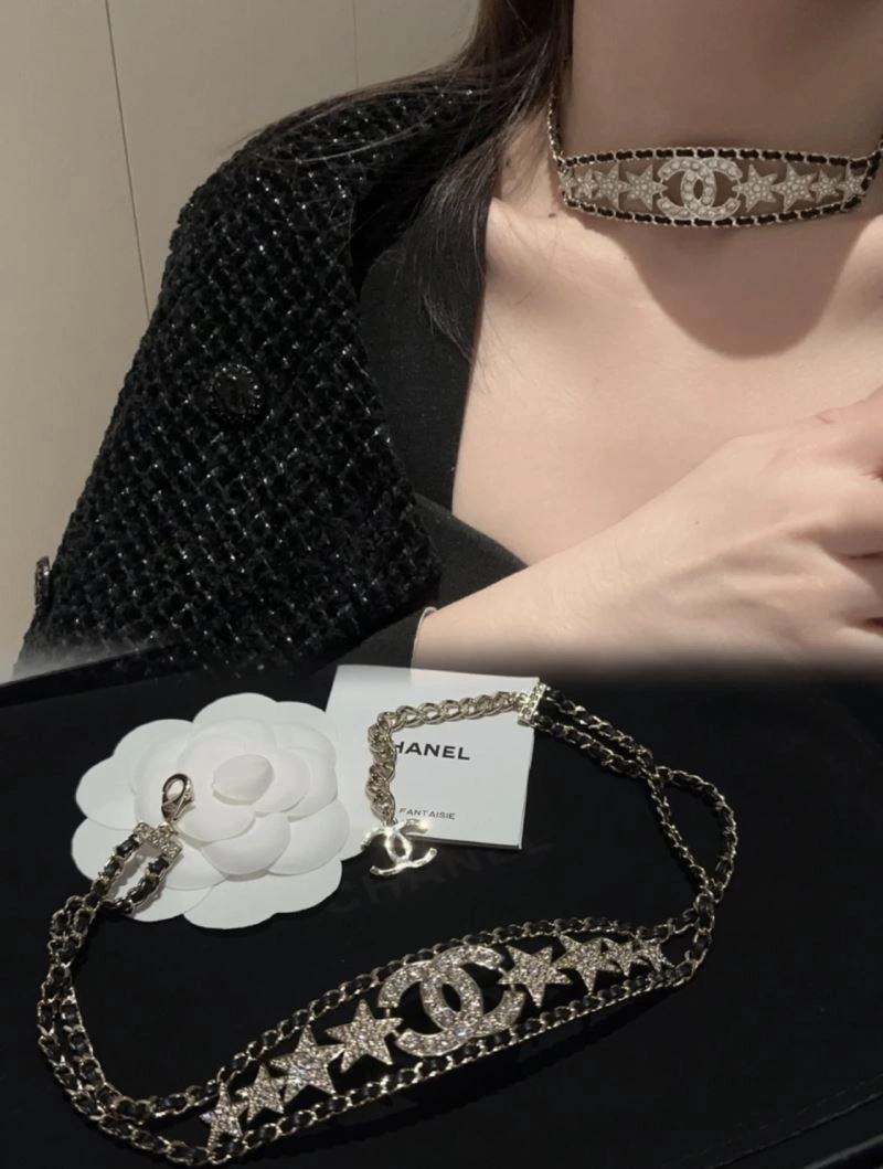 TechFriendly Chanel Brooches 229246