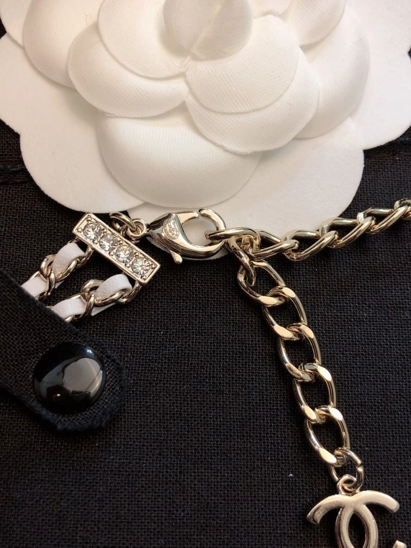 Popular Chanel Brooches 229257