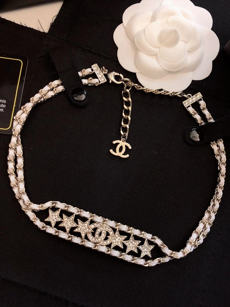 Popular Chanel Brooches 229257