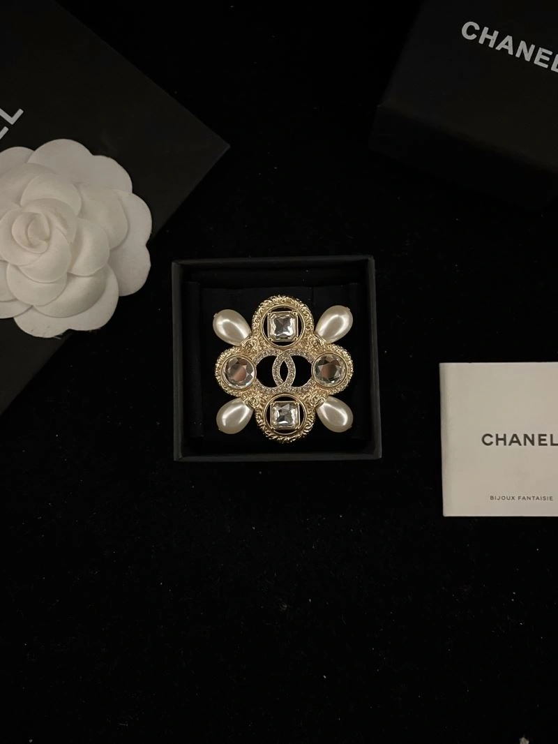 Chanel Brooches Fashionable 229255