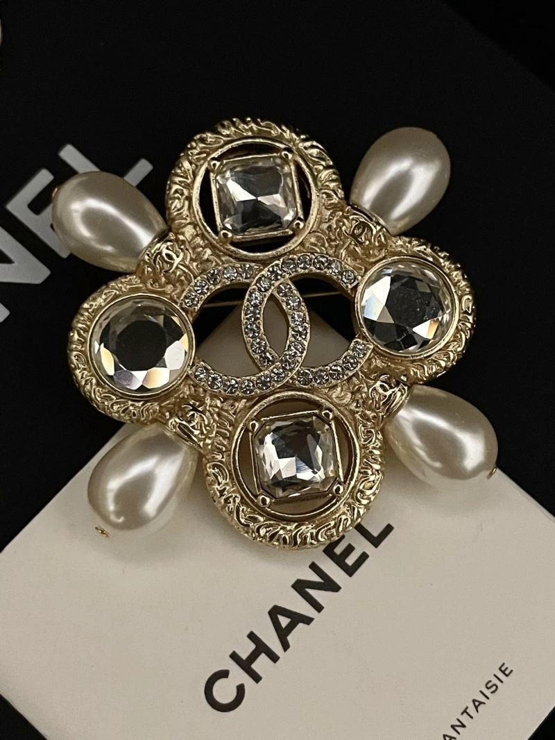 Chanel Brooches Fashionable 229255