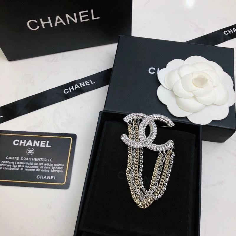 Flexible Chanel Brooches 229242