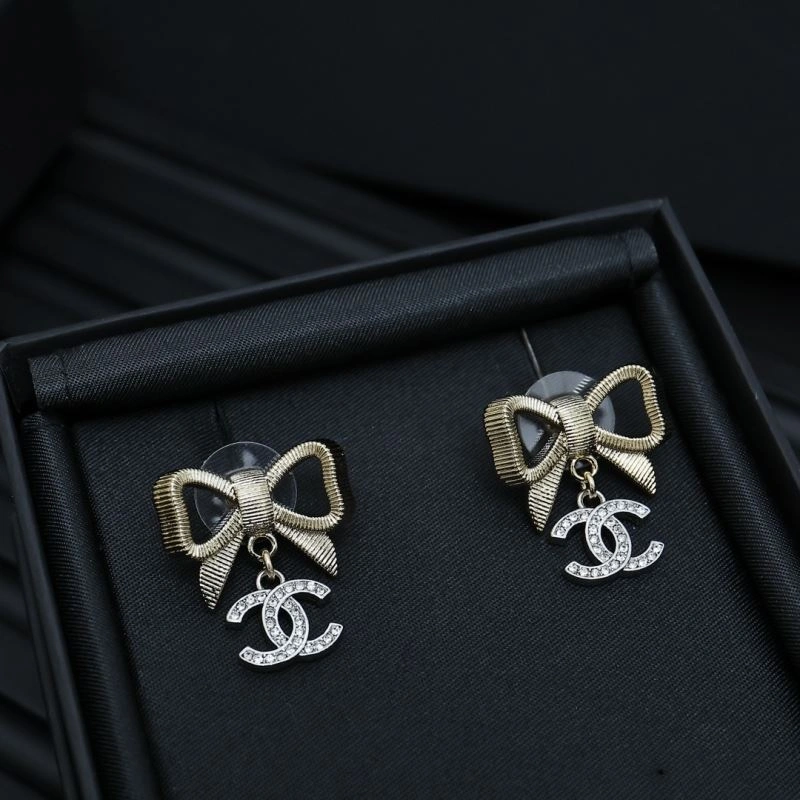 Classic Chanel Brooches 229252
