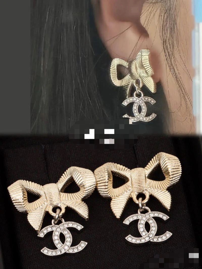 Classic Chanel Brooches 229252