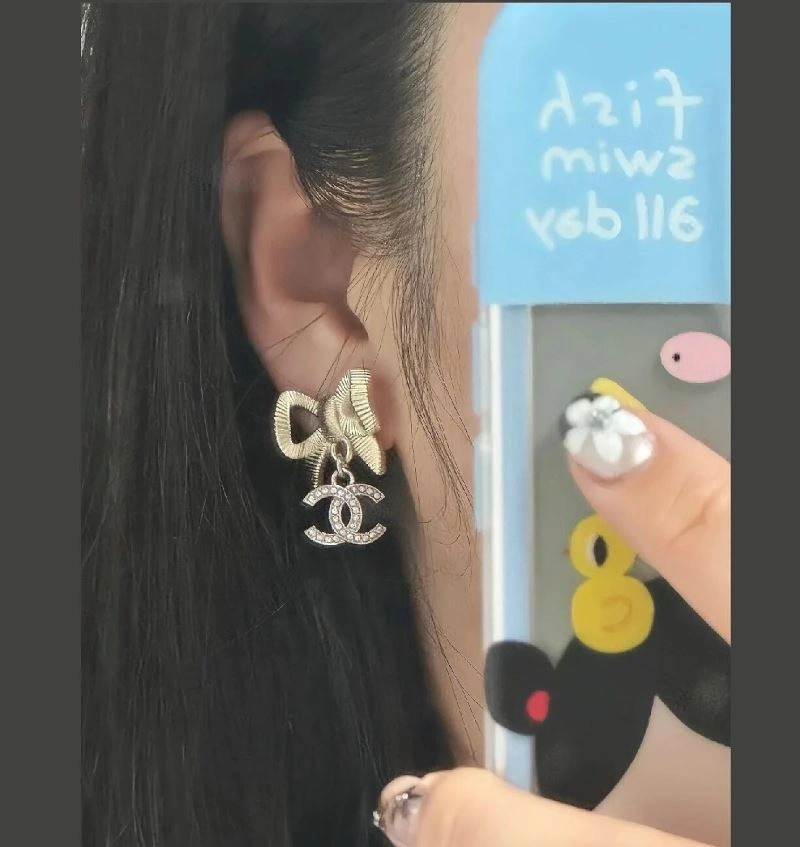 Classic Chanel Brooches 229252