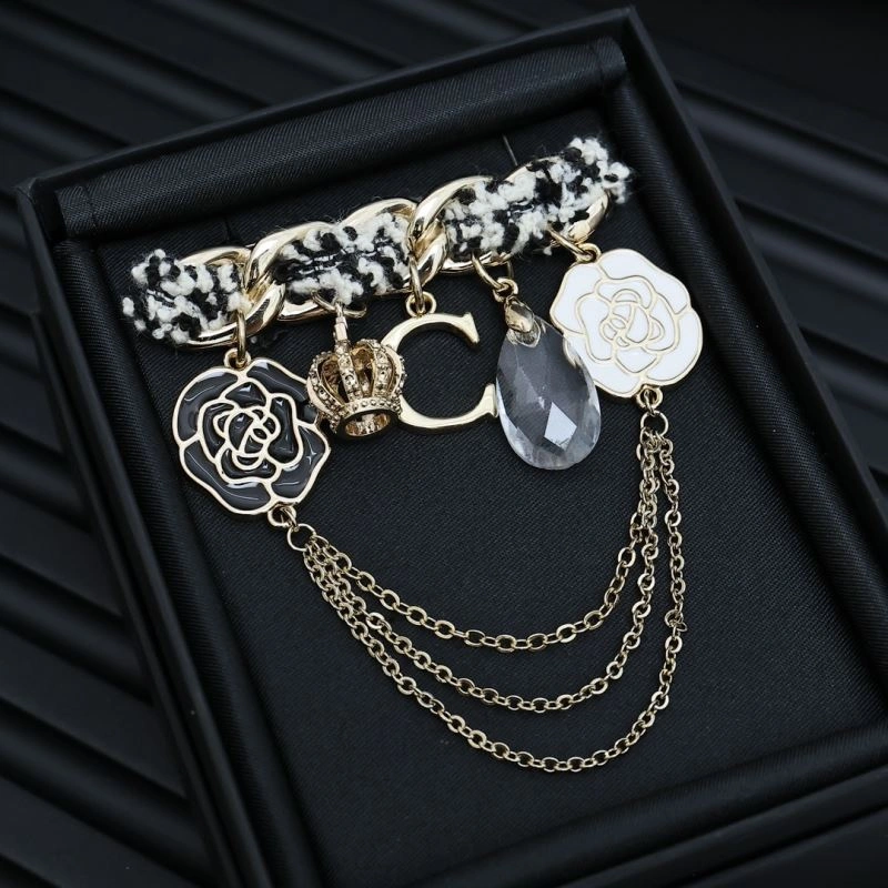 Chanel Brooches Breathable 229253