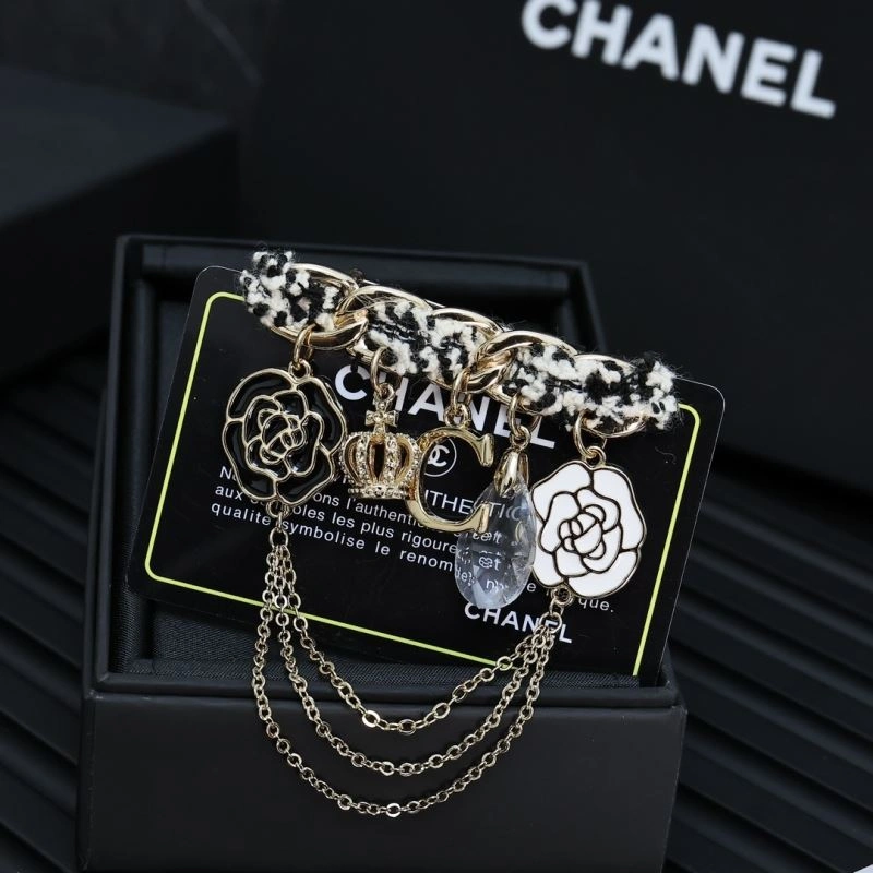 Chanel Brooches Breathable 229253