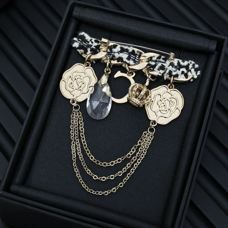 Chanel Brooches Breathable 229253