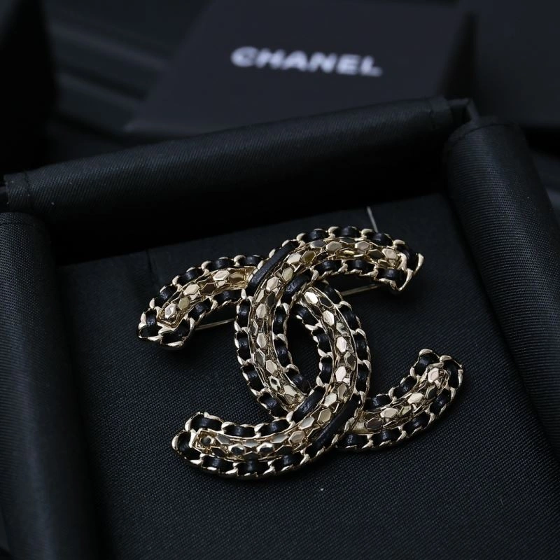 FreshLook Chanel Brooches 229273