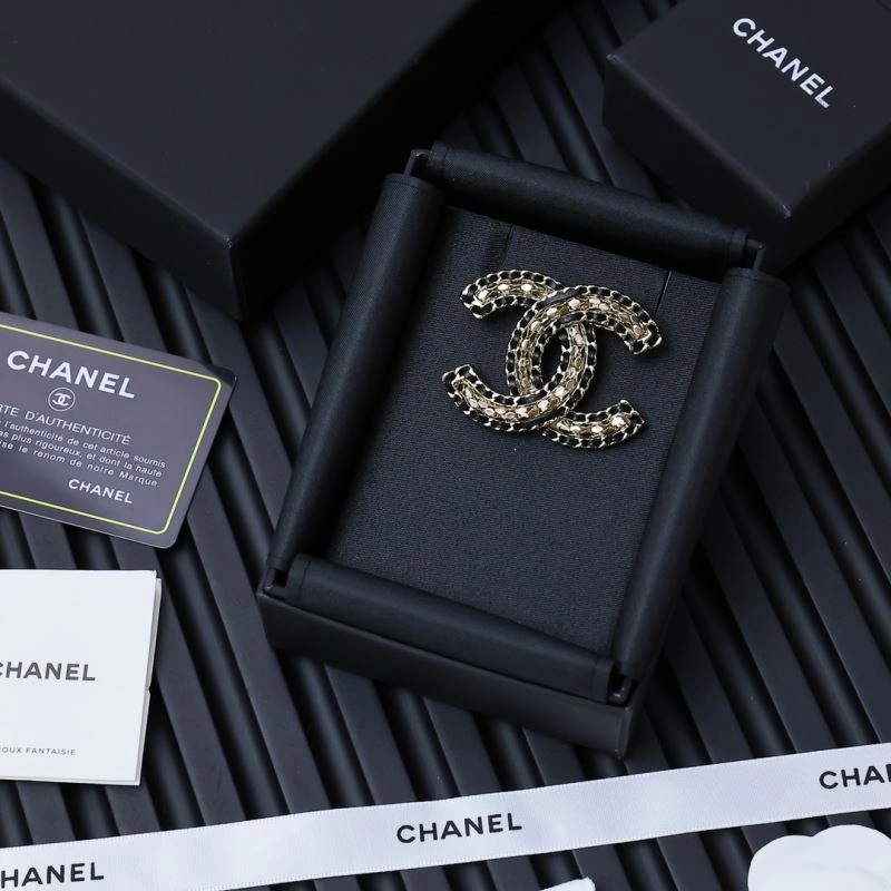 FreshLook Chanel Brooches 229273