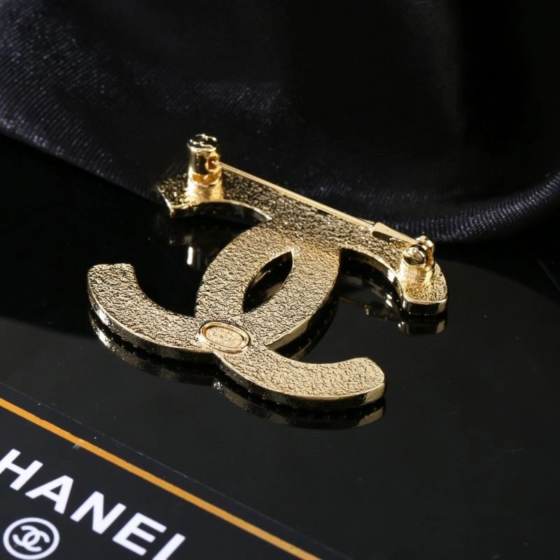 Soft Chanel Brooches 229250
