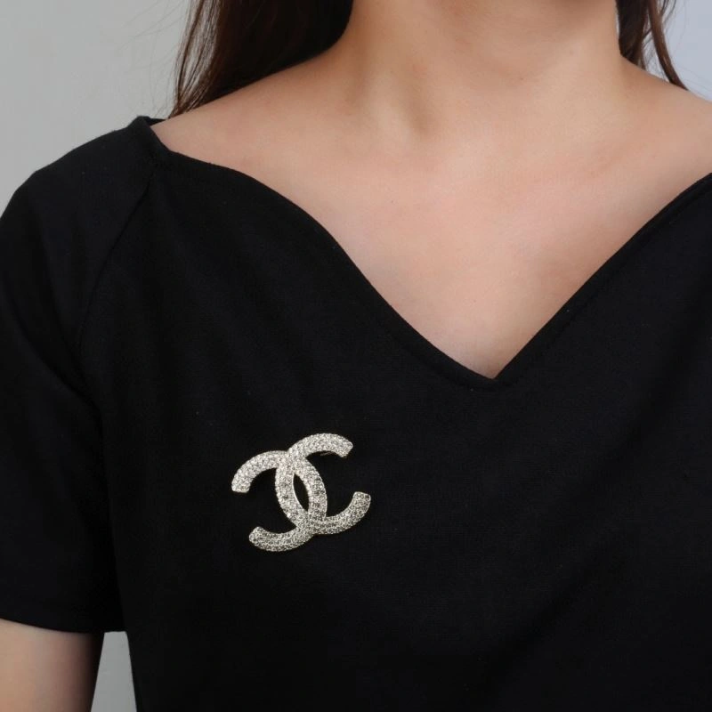 Soft Chanel Brooches 229250