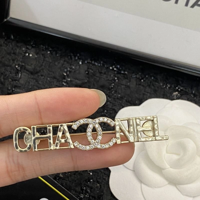Chanel Brooches Trendy 229247