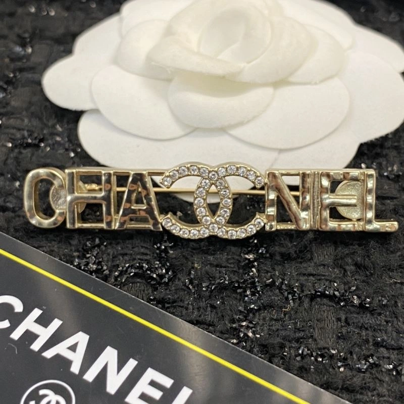 Chanel Brooches Trendy 229247