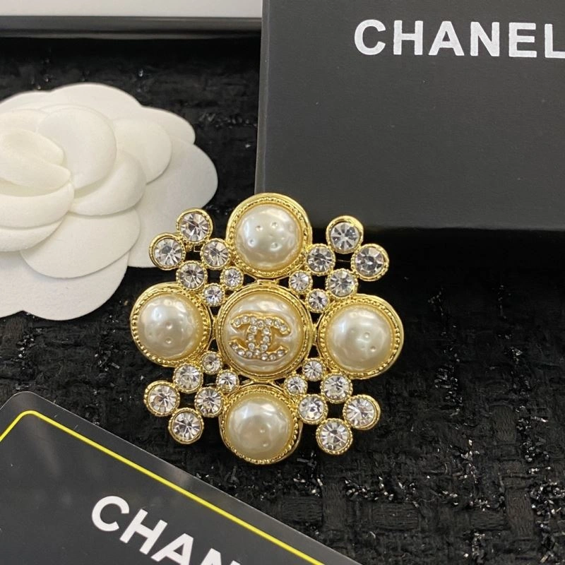 DailyWear Chanel Brooches 229226