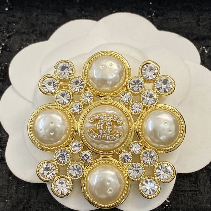 DailyWear Chanel Brooches 229226