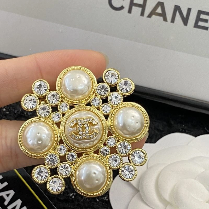 DailyWear Chanel Brooches 229226
