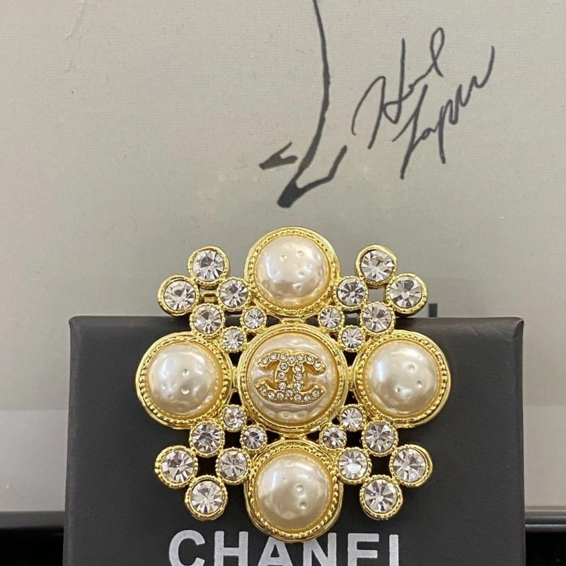 DailyWear Chanel Brooches 229226