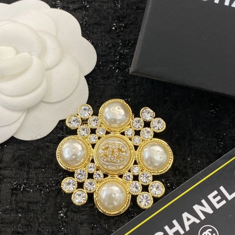 DailyWear Chanel Brooches 229226