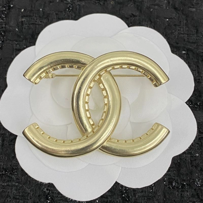 Casual Chanel Brooches 229272