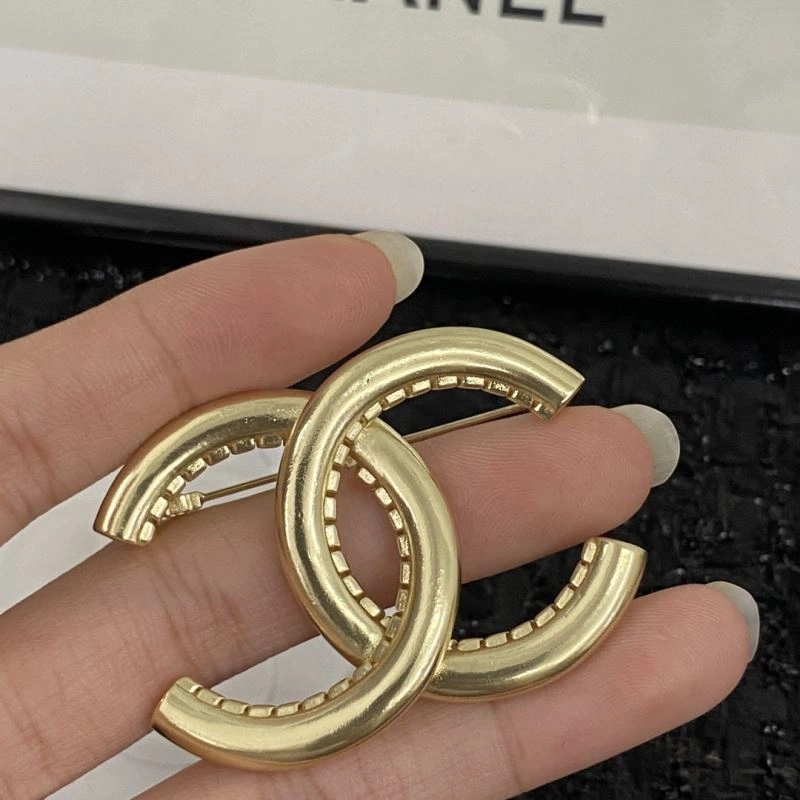 Casual Chanel Brooches 229272