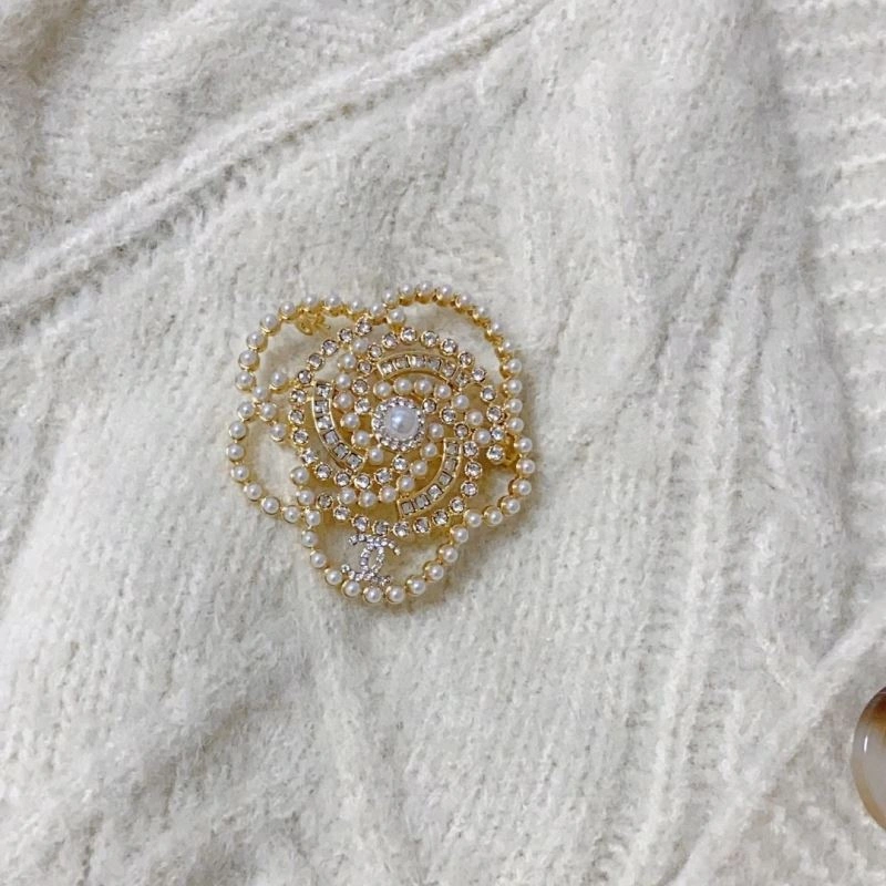 Original Chanel Brooches 229244