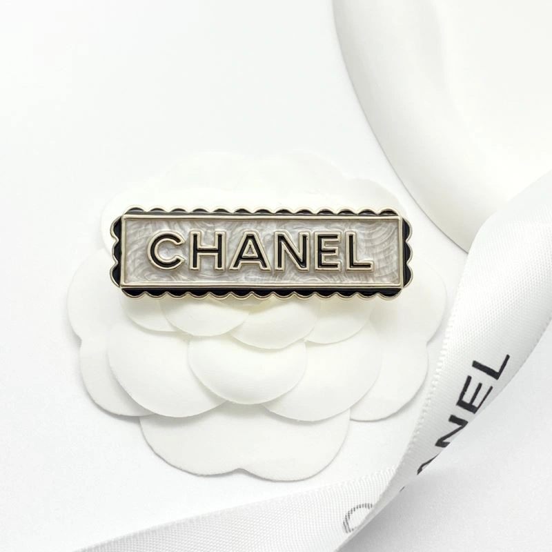 Chanel Brooches SunProtective 229233