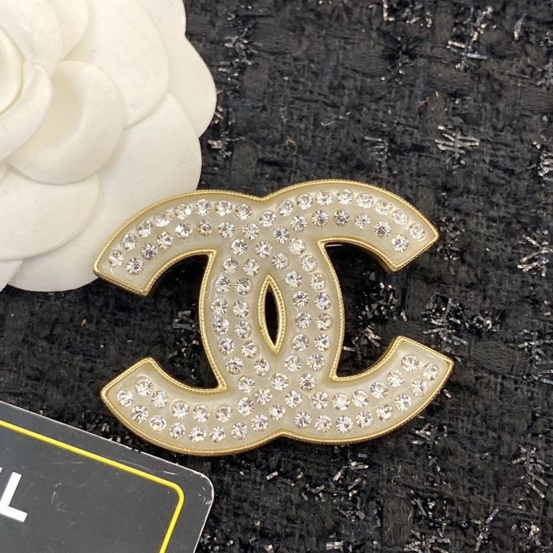 Chanel Brooches Stylish 229218